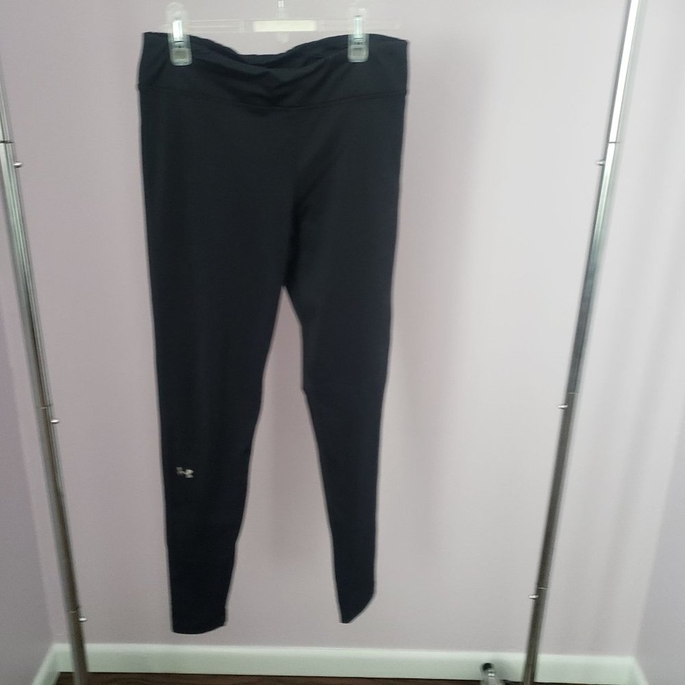 Under Armour Women's Cold Gear Leggings Medium $15